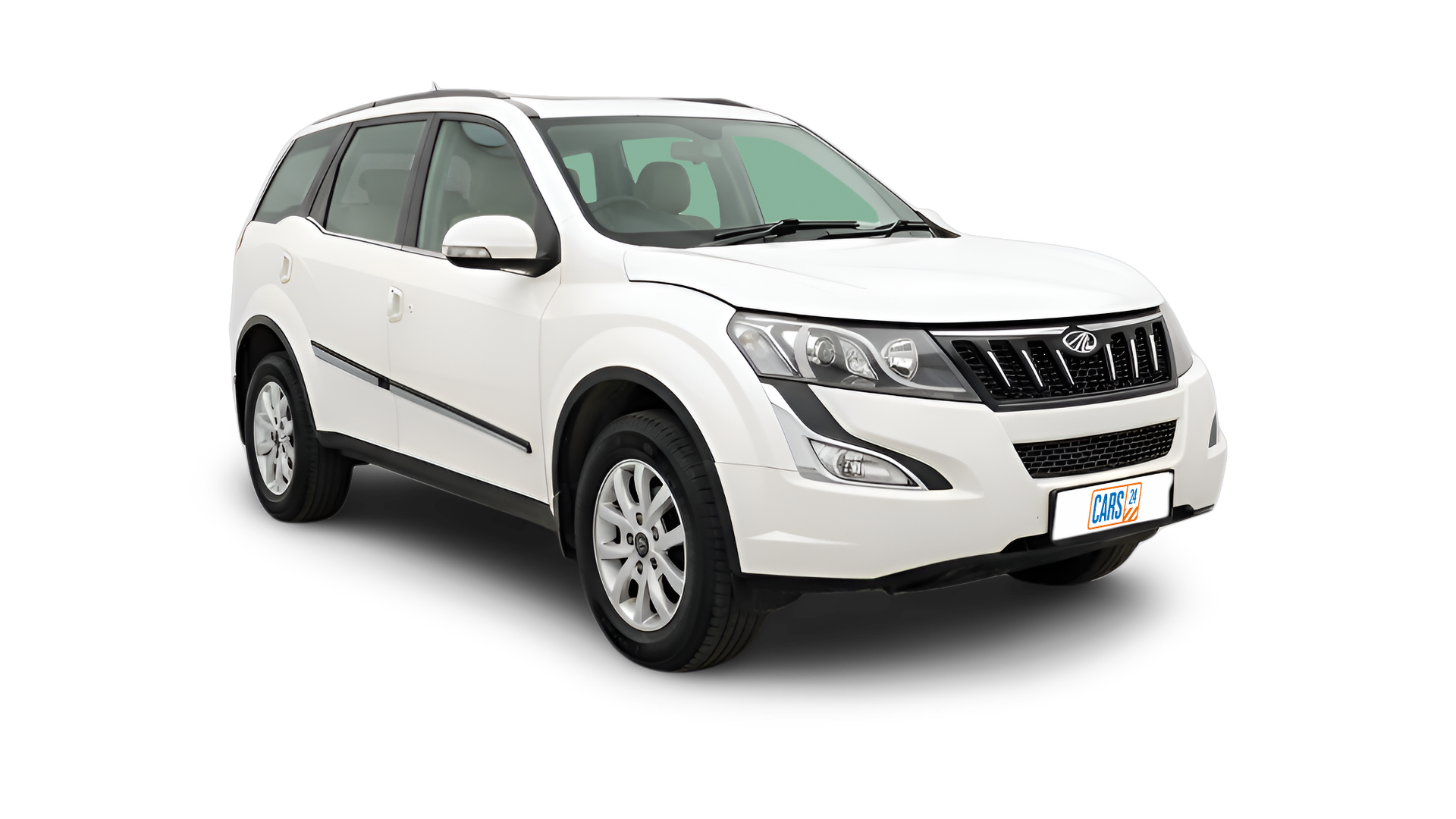 Mahindra XUV500-img